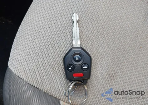 2016 Subaru Crosstrek Premium из США, поврежденный, VIN JF2GPADC6G8204075